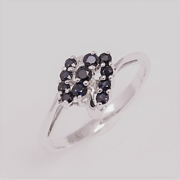 9ct White Gold Sapphire Ring